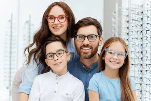 Family Eye Care in Cambridge, ON